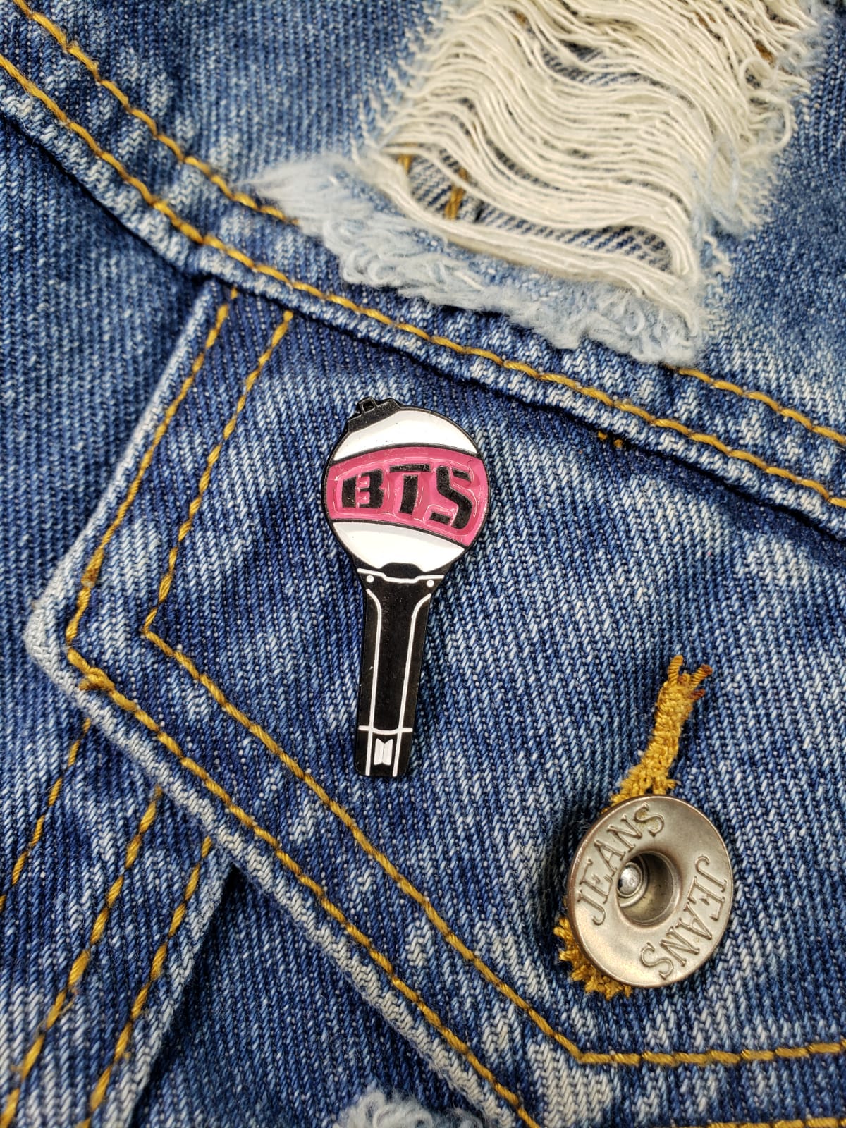 PIN DE KPOP