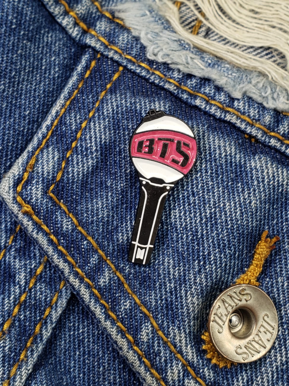 PIN DE KPOP