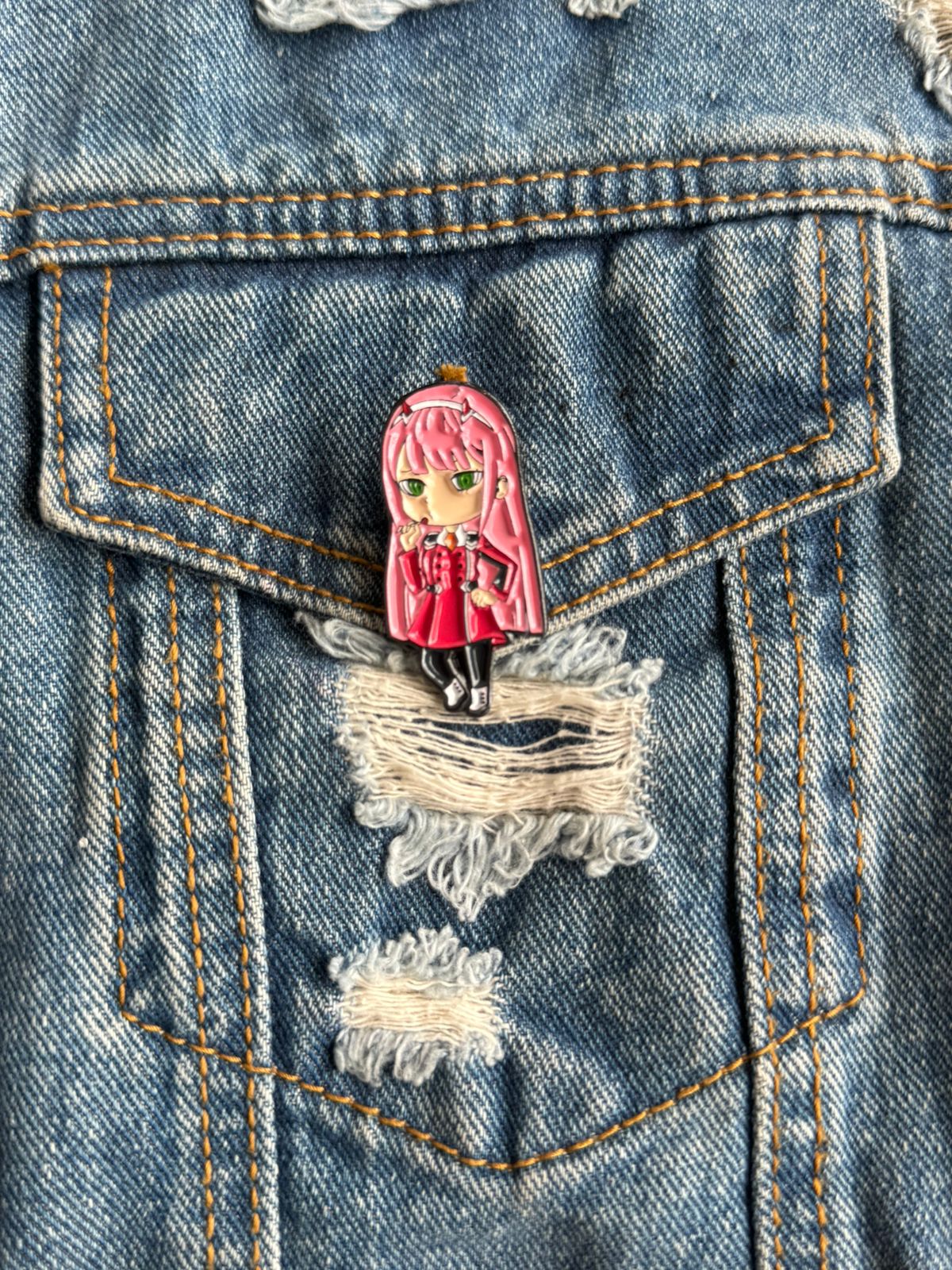 Pin esmaltado, broche inspirador de solapa de dibujos animados Insignias De Esmalte ANIME